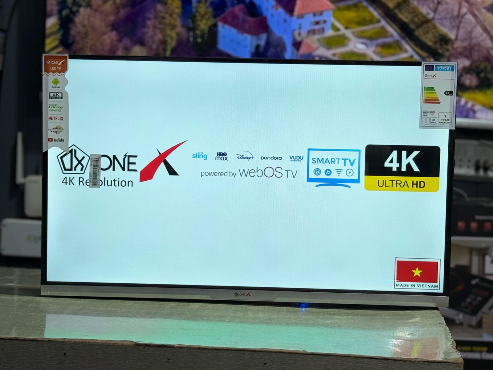 OneX LED 32"